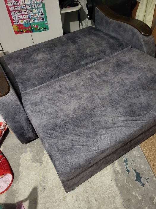 Продается малый диван