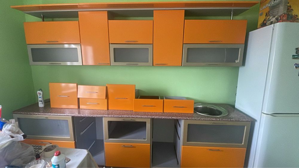 Кухенный гарнитур