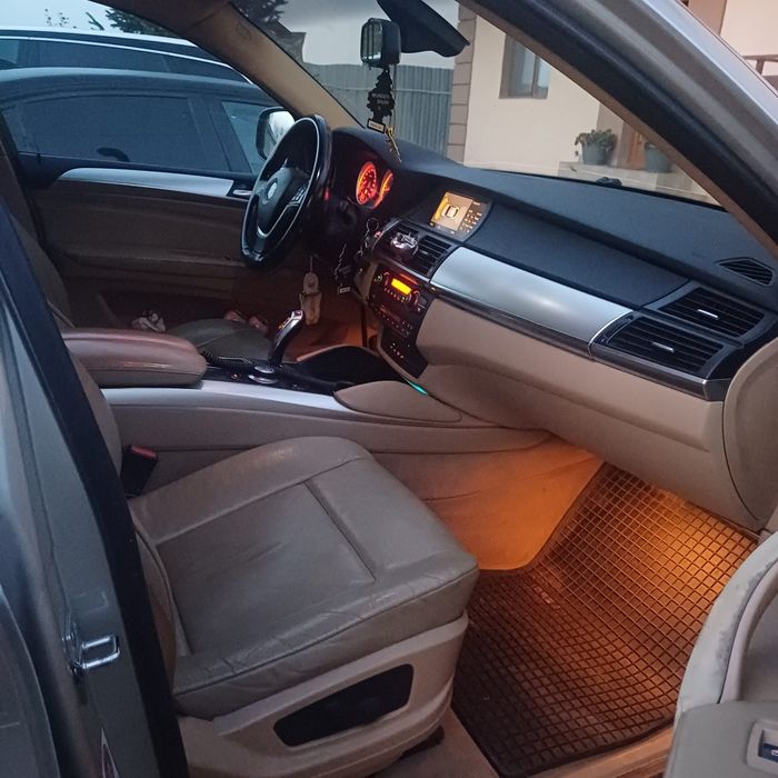 BMW  X6   3.0  286cp  xdrive