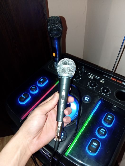 Музыкальная колонка