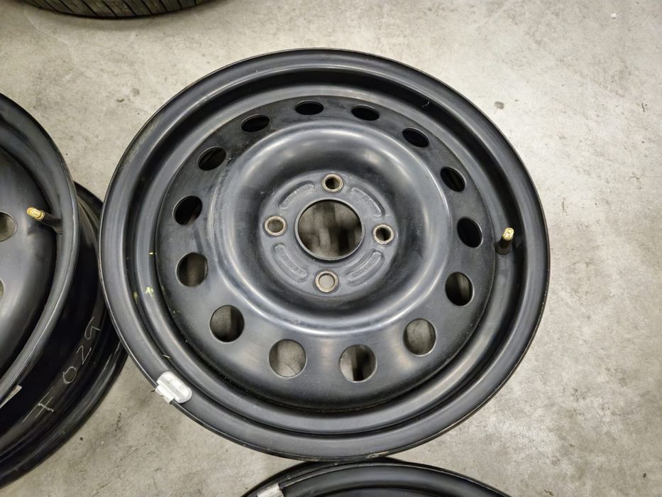 Jante otel 4x108 R15 Ford Fiesta Fusion stare impecabila// ca și noi
