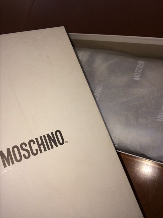 Обувки Moschino