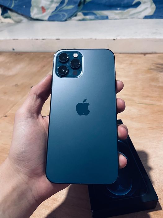 Аифон 12 про мах