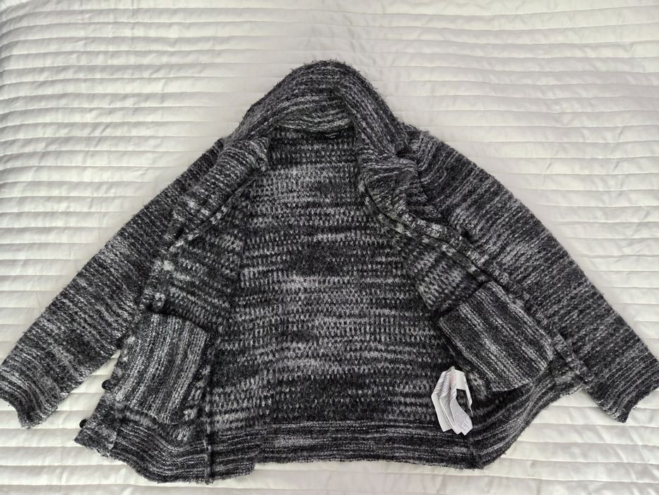 Pluover gros cu nasturi 8-9 ani