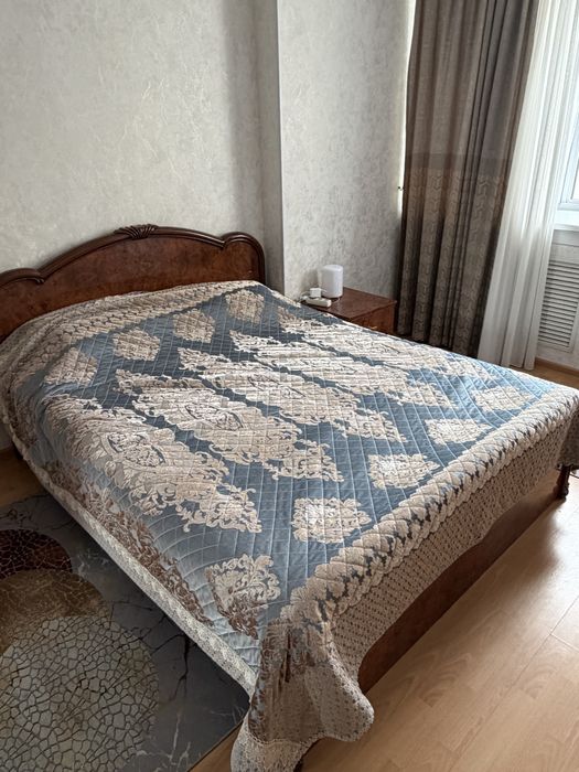 Продам спальный гарнитур
