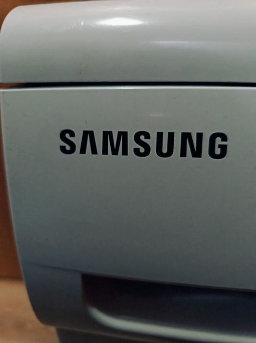 Продам стиральную машинку Samsung