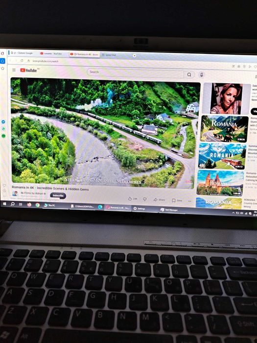 Laptop Sony Vaio VGN-FW21E Intel® Core™2 Duo P8400 2.26GHz, 4GB, 320GB, Blu-ray, Windows 10 Pro