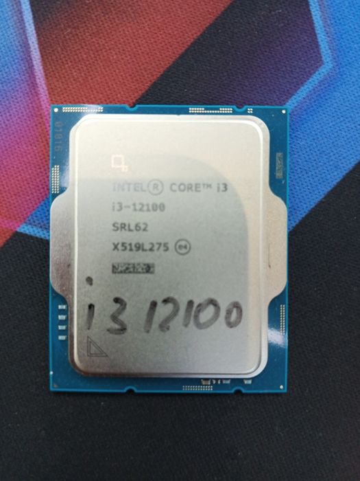 Intel cor I3 12100