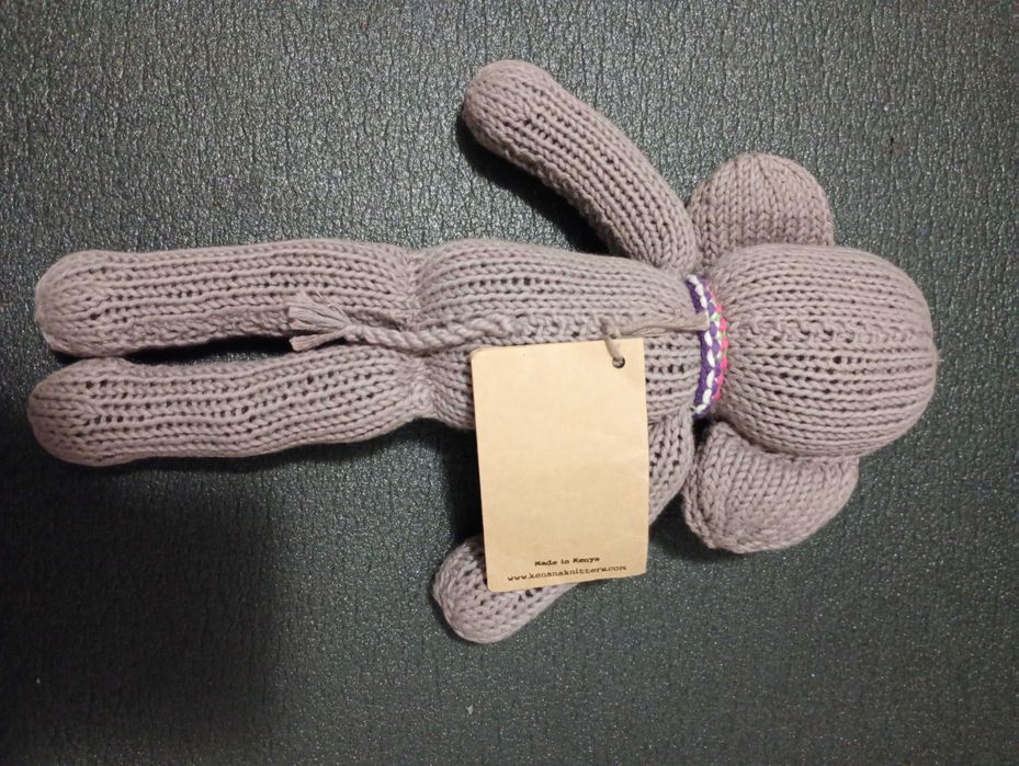 Ръчно плетена играчка слонче