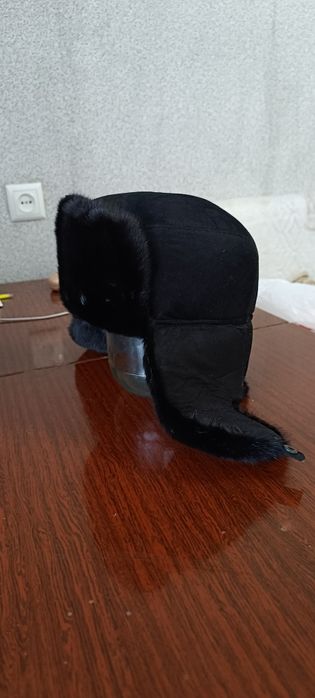 Продам норковые шапки.