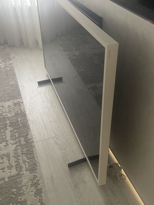 Televizor Samsung The Frame 163 cm (65 inch)