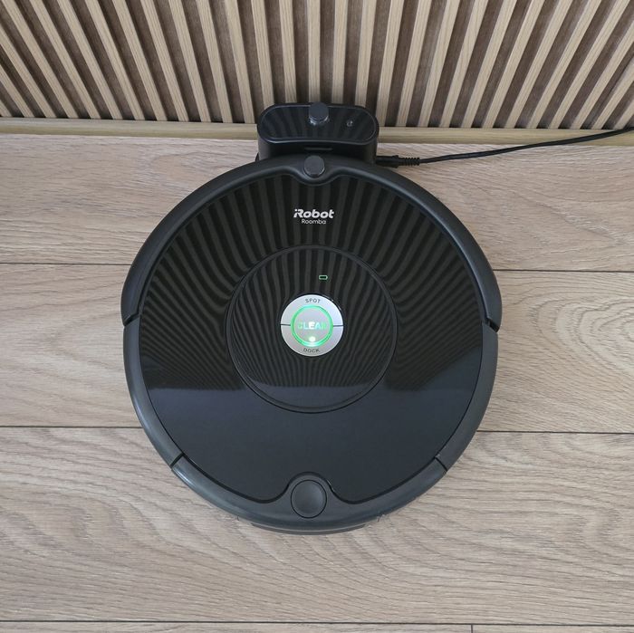 Прахосмукачка робот Irobot roomba 606