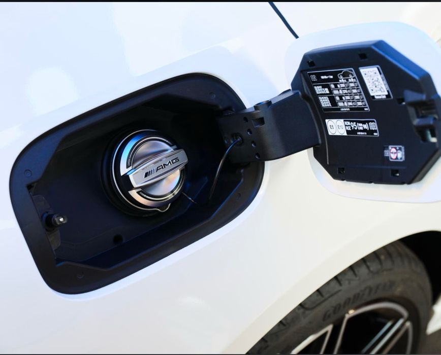 Buson combustibil original Mercedes-Benz AMG, aluminiu look