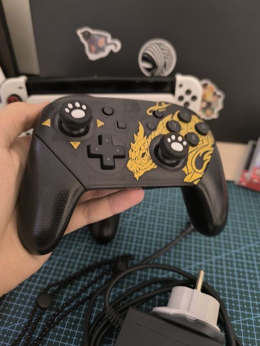 Продаю Nintendo switch olet