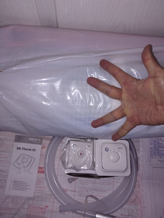 9MP, ÎNCĂLZIRE PARDOSEALĂ termostat,Antialergic
rezistent, antialergic