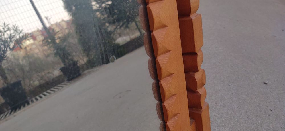 Огледала с масивна дървена рамка 45*55см