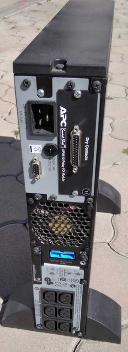 Smart UPS APC RT-2000