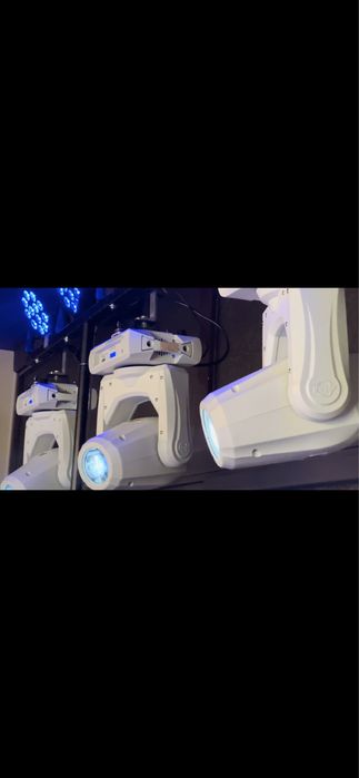 ADJ FOCUS SPOT 3Z (4броя.)