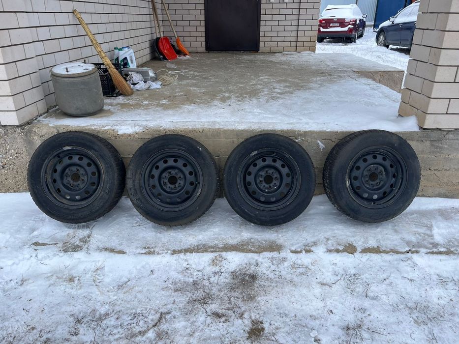 Шина с дисками R14