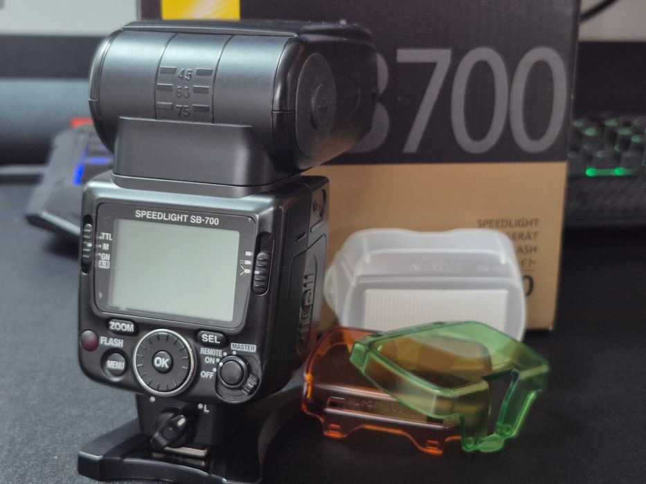 Vand echipament foto Nikon