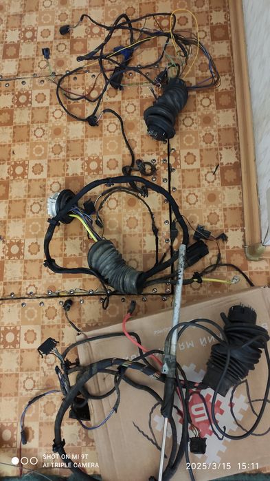 Гольф 3 Венто запчасти,потолок