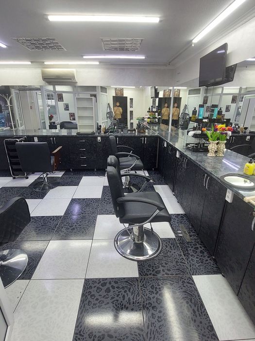 Сдается парикмахерское кресло в аренду