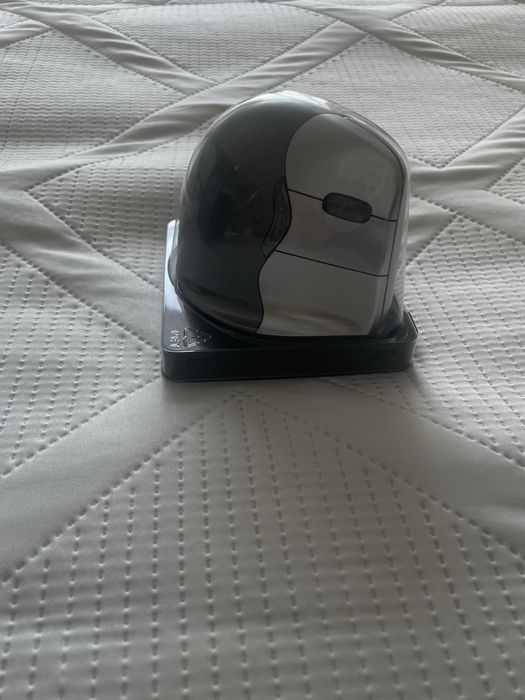 Продается вертикальная мышка