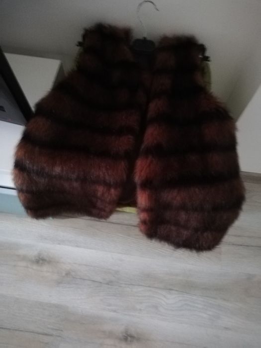 Vestă S-M blana artificala/ animal print