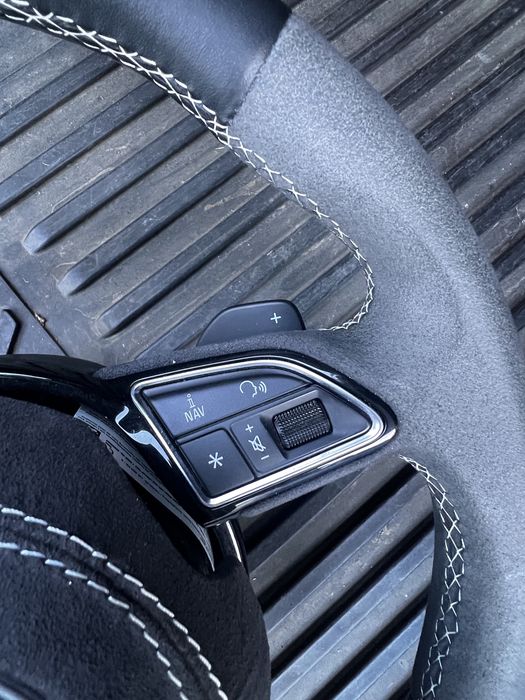 Волан с пера за Audi