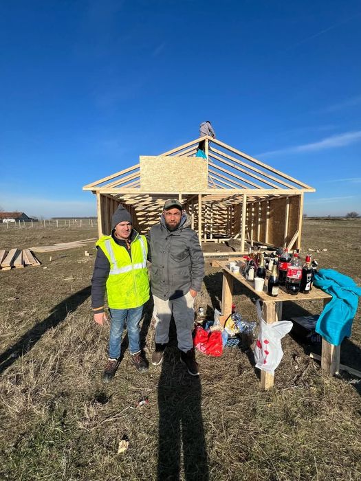 Acoperiș reparații montaj tablă țiglă metalic Hidroizolatii bloc