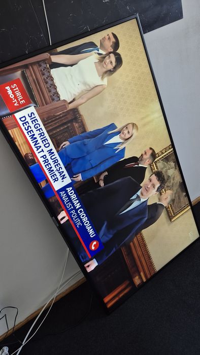 Samsung UE49NU7102 (din seria NU7100), un model Smart TV cu tehnologie LED, rezoluție clară 4K Ultra HD și o diagonală de 123 cm (49 inch)
