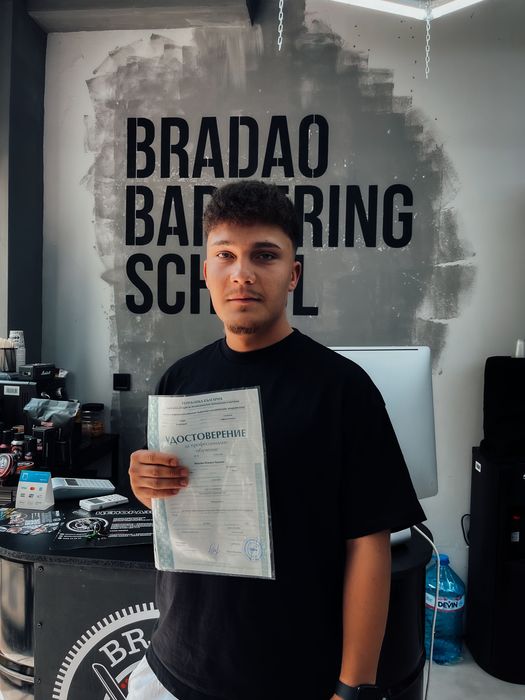 Курс за бръснари „Бръснар от 0“ | Обучение за начинаещи | BRADAO Barbering School – Бургас