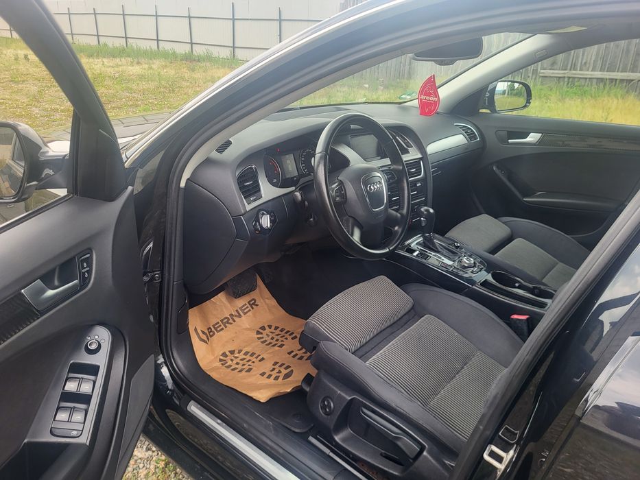 Audi A4  2012 automat