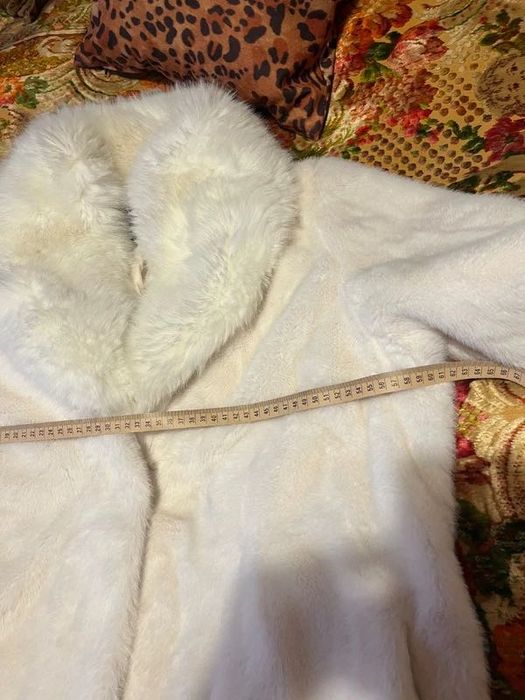 Haina alba lunga noua din blana eco nurca vizon Greenminks