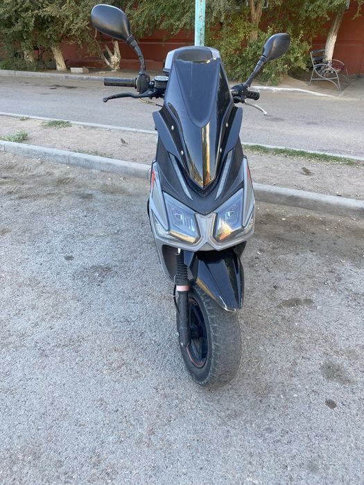 Продам скутер , в учете состойт