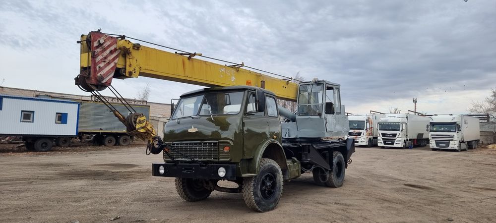 Автокран МАЗ  Ивановну 12 тонн