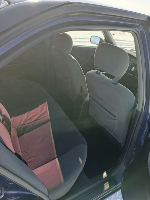 Продам Nissan primera