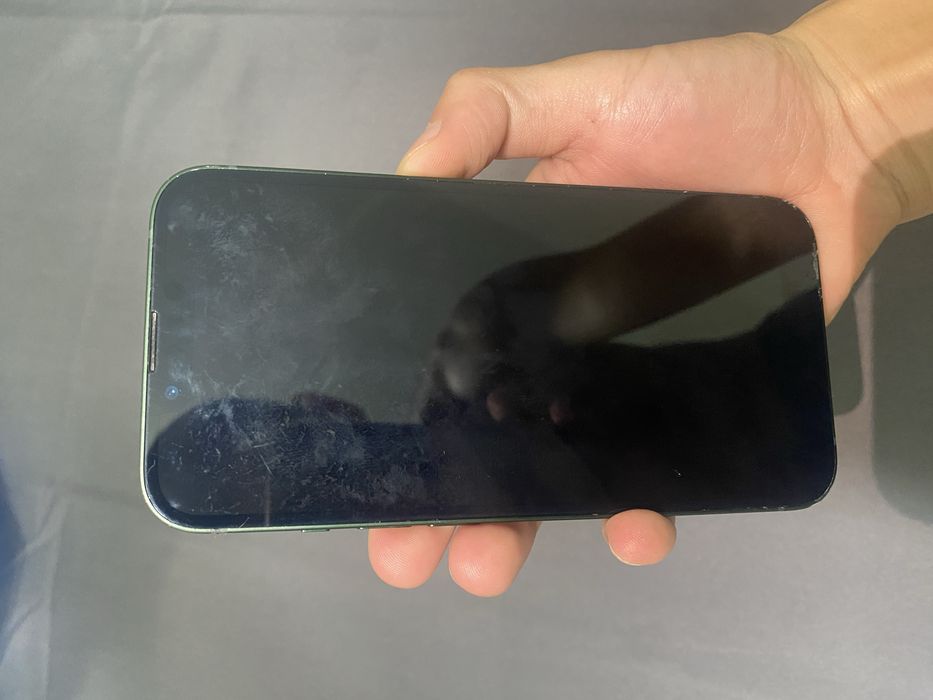 iPhone 13 128gb green