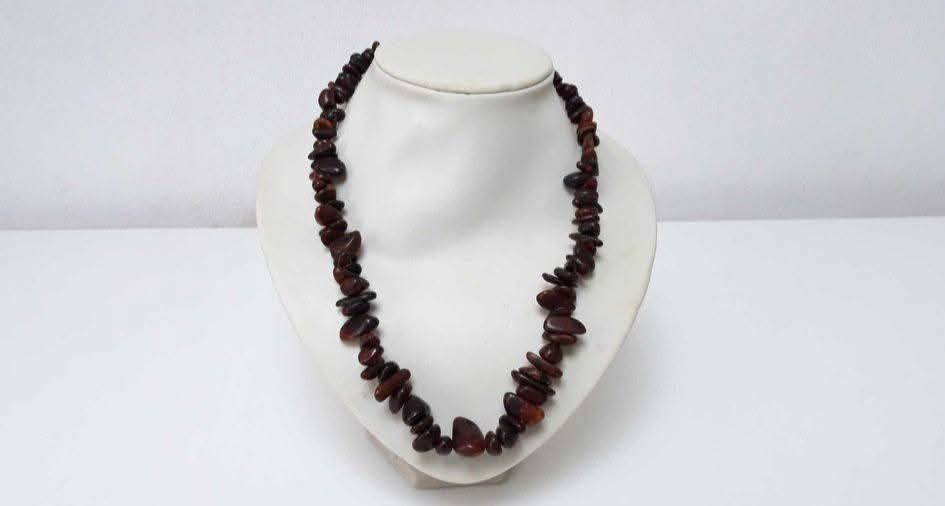 Vechi colier din chihlimbar natural baltic, cognac inchis