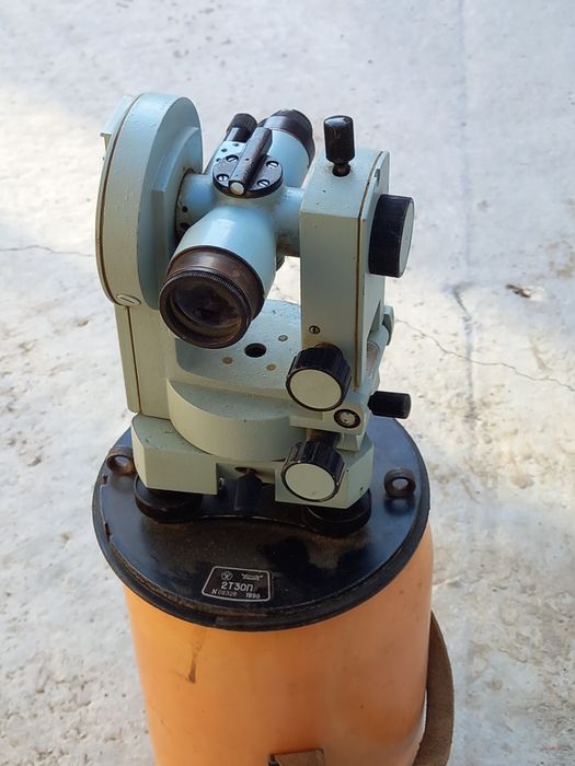 Теодолит 2т30п сзнаком качество
