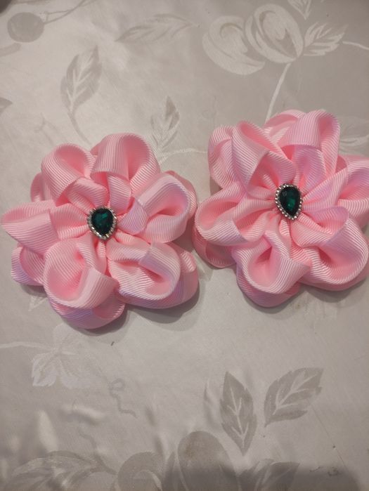 Школьные бантики