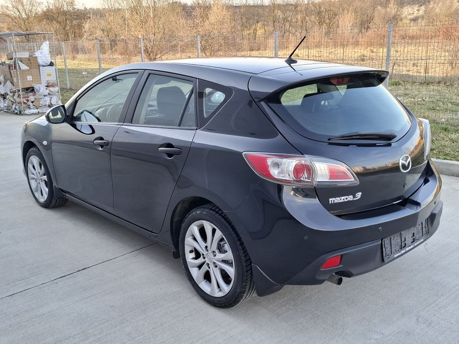 Mazda 3 an 2010 1.6 benzina încălzire jenti Germania