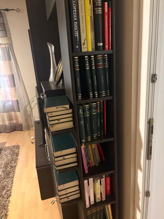Vand biblioteca