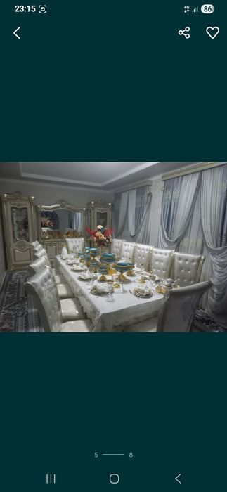 Uy sotlad Zangiotada 4 sotix 7 ta xona 1 ta ayvon remoʻnti ideal