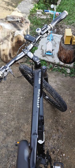 Bicicleta CUBE De Vânzare