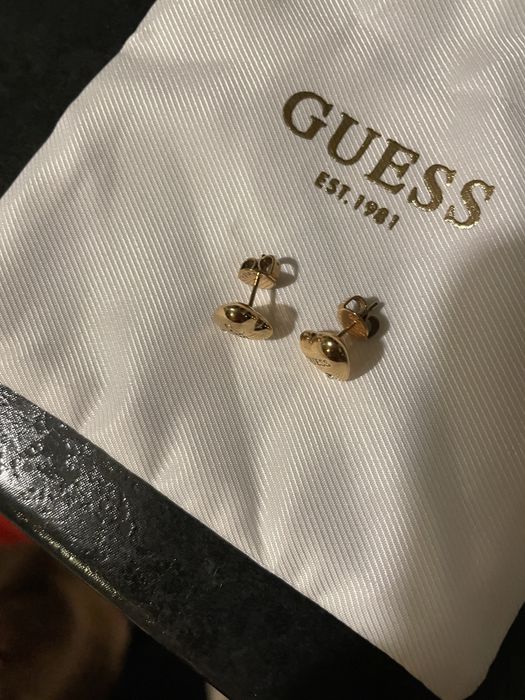 Обеци Guess Нови в златисто обици