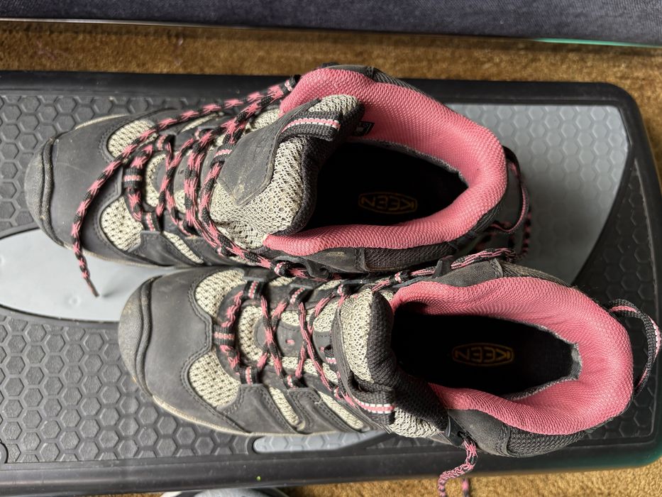 Туристически обувки Keen, 39н, 25.5см