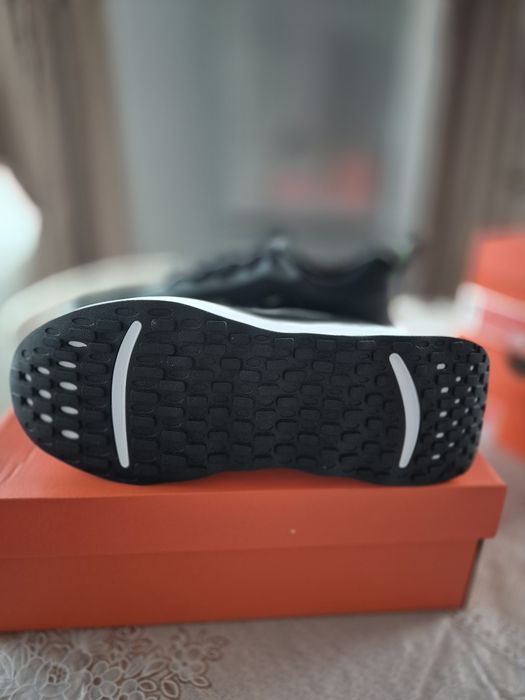Маратонки Nike ,Nike