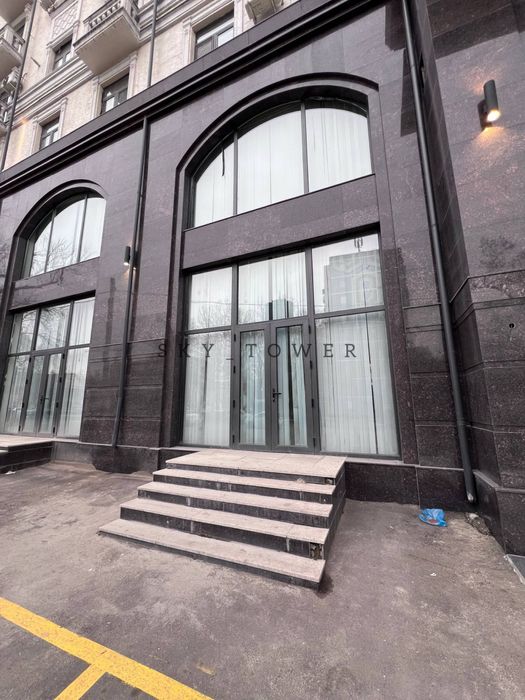 Нежилое помещение 210м2 на ул.Нукус