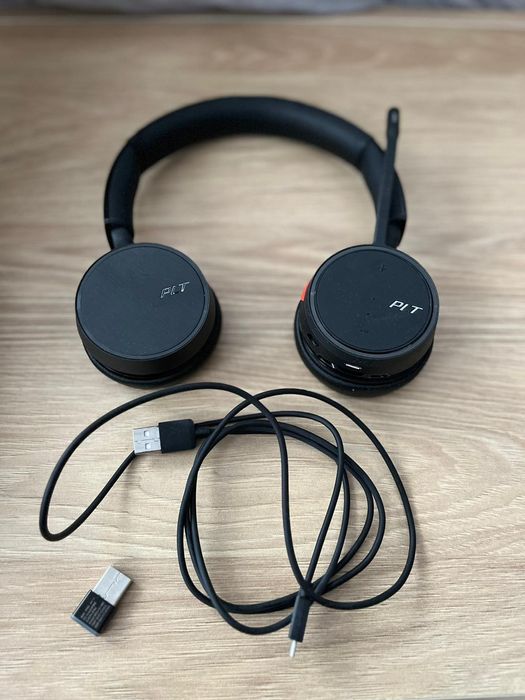 Слушалки Plantronics Voyager 4220
